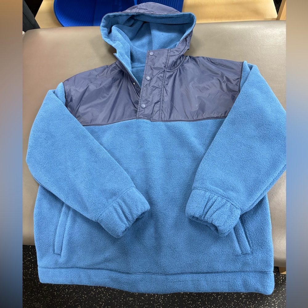 NWOT Gap Youth Size 12 Pullover Hooded Fleece Blue